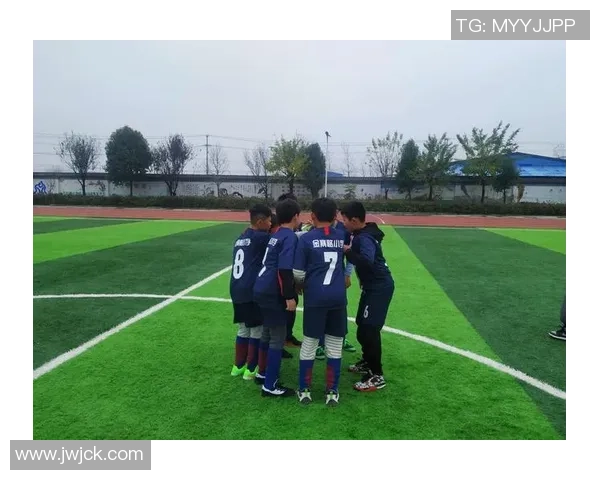 足球与动漫激情碰撞用球星故事点燃热血青春梦想